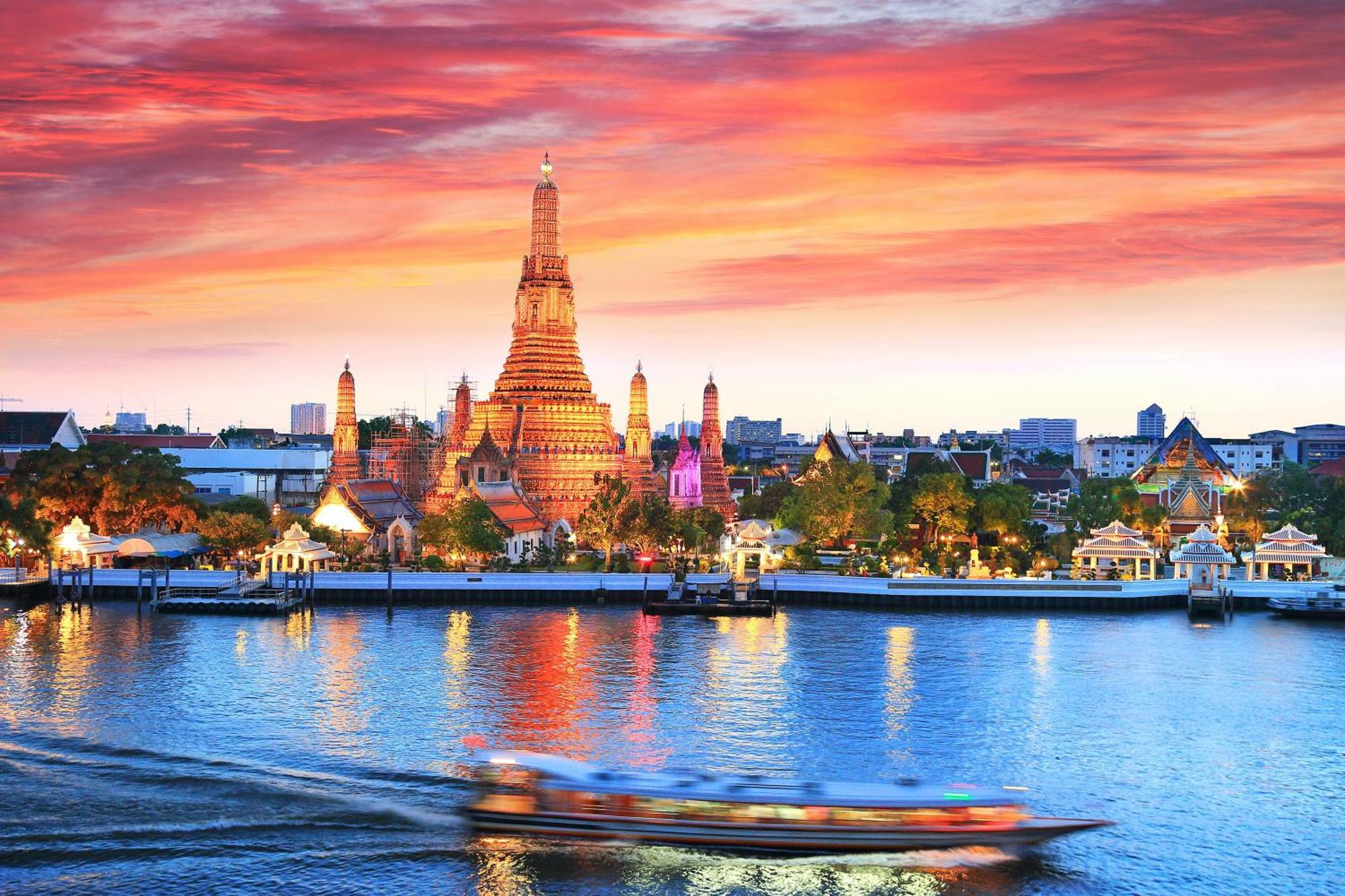 Z โกอินน์ สีลม - สถานีรถไฟฟ้าเซนต์หลุยส์ Go Inn Silom Bangkok Buitenkant foto